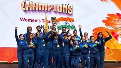 Photo of भारतीय महिलाओं ने बैडमिंटन एशिया टीम चैंपियनशिप में स्वर्ण पदक जीत कर इतिहास रचा