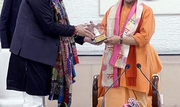 Photo of डॉ राजेश्वर सिंह ने सीएम योगी का जताया आभार