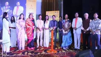 Photo of लखनऊ में भारत का पहला ट्रांसजेंडर साहित्यिक एवं सांस्कृतिक समारोह का हुआ आयोजन