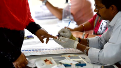 Photo of यूपी में दोपहर 1 बजे तक 35.73 प्रतिशत हुआ मतदान, अमरोहा में पड़े 40.67 फीसदी वोट