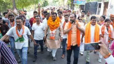 Photo of भाजपा प्रत्याशी ओपी श्रीवास्तव की पदयात्रा में उमड़ा जनसैलाब, बड़ी संख्या में जुटे क्षेत्रवासी