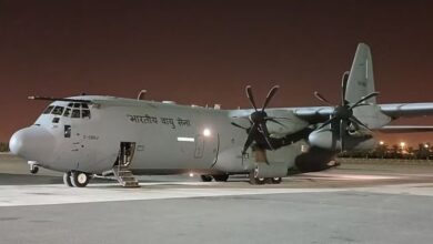 Photo of कुवैत अग्निकांड : वायु सेना का विमान 45 भारतीयों के शव लेकर कोच्चि पहुंचा