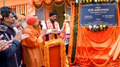 Photo of अंतिम पायदान के व्यक्ति तक सुविधा पहुंचाने को सरकार प्रयत्नशील: मुख्यमंत्री योगी