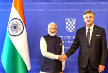 Photo of मोदी-प्लेंकोविक वार्ता : रक्षा सहयोग योजना पर सहमति, व्यापार और ऊर्जा क्षेत्र में साझेदारी को बढ़ावा