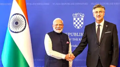 Photo of मोदी-प्लेंकोविक वार्ता : रक्षा सहयोग योजना पर सहमति, व्यापार और ऊर्जा क्षेत्र में साझेदारी को बढ़ावा